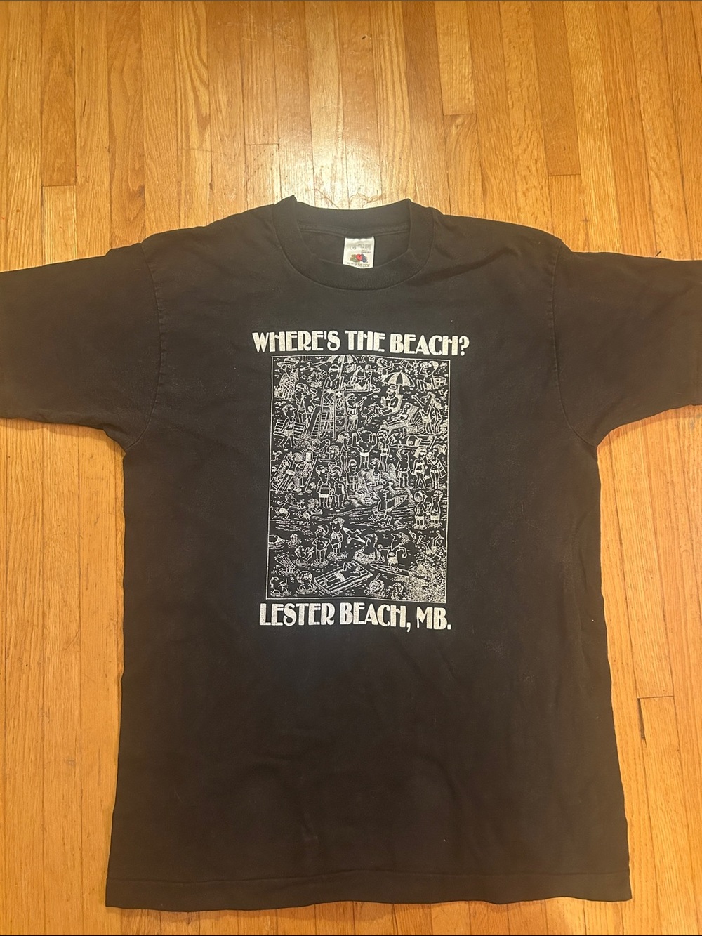 Vintage 1990s Lester Beach Souvenir Shirt Manitoba Single Stitch